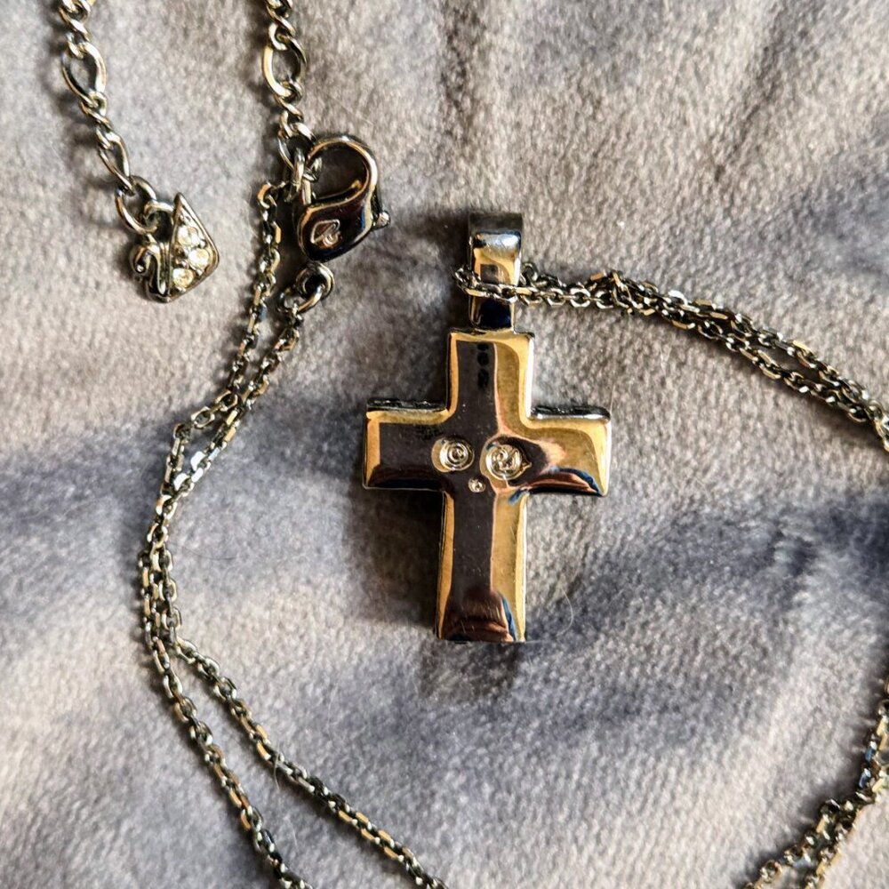 🦢 SWAROVSKI Black Crystal Cross Pendant Necklace Swan Logo 16"+2" extender - Picture 4 of 7